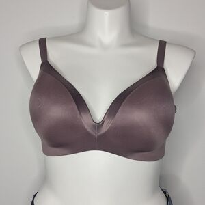 Victoria's Secret Perfect Shape Purple Satin Finish Wireless Padded Bra 38DD